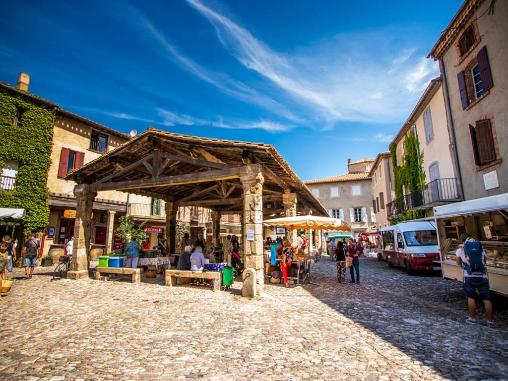 Marché_Lagrasse©Céline Deschamps-OTICM