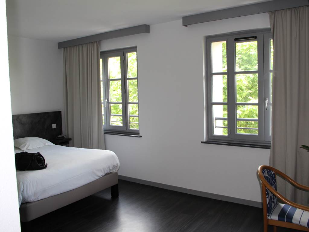 chambre double le tout va bien valence d agen golfech