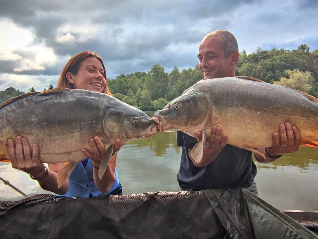 PECHE DOUBLE CARPE