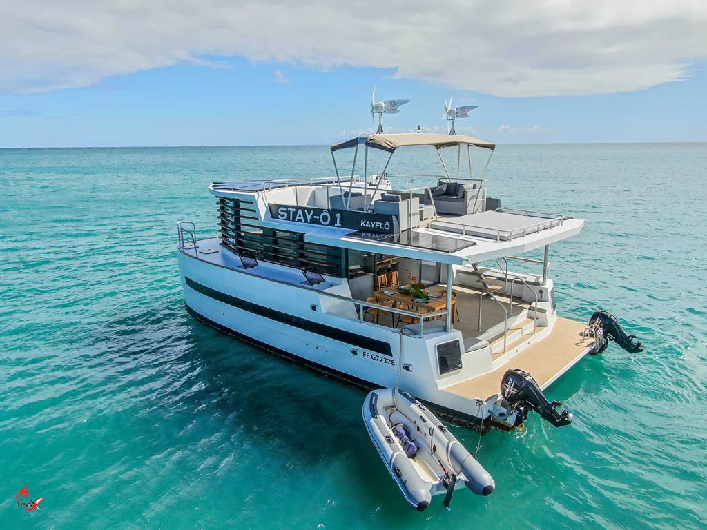 vue-generale-stay-o-lodge-bateau-vacances-trois-ilets-martinique-anse-mitan