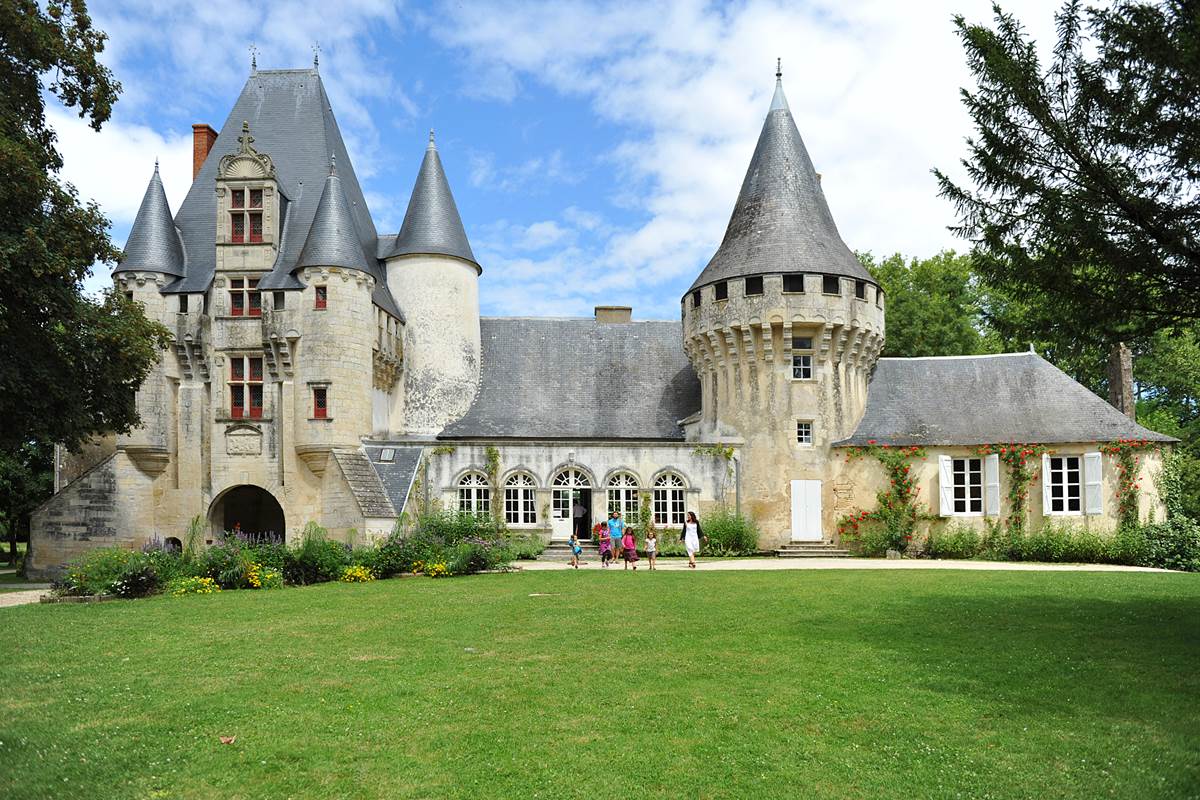 Château de Javarzay Chef-Boutonne