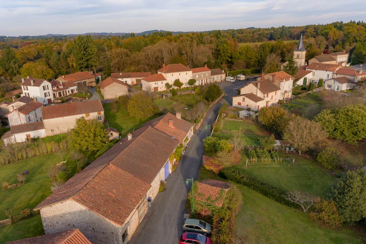 Pensol - Haute Vienne - PNR Périgord-Limousin - La Vieille maison de Pensol