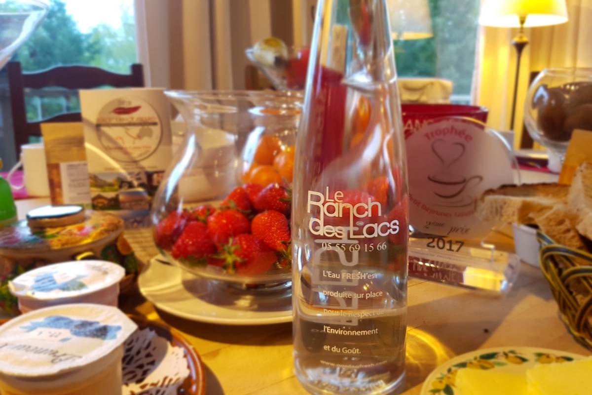 eau d'ici Nordacq Fresh eco-responsable au brunchpetit déjeuner gourmand du Ranc des Lacs