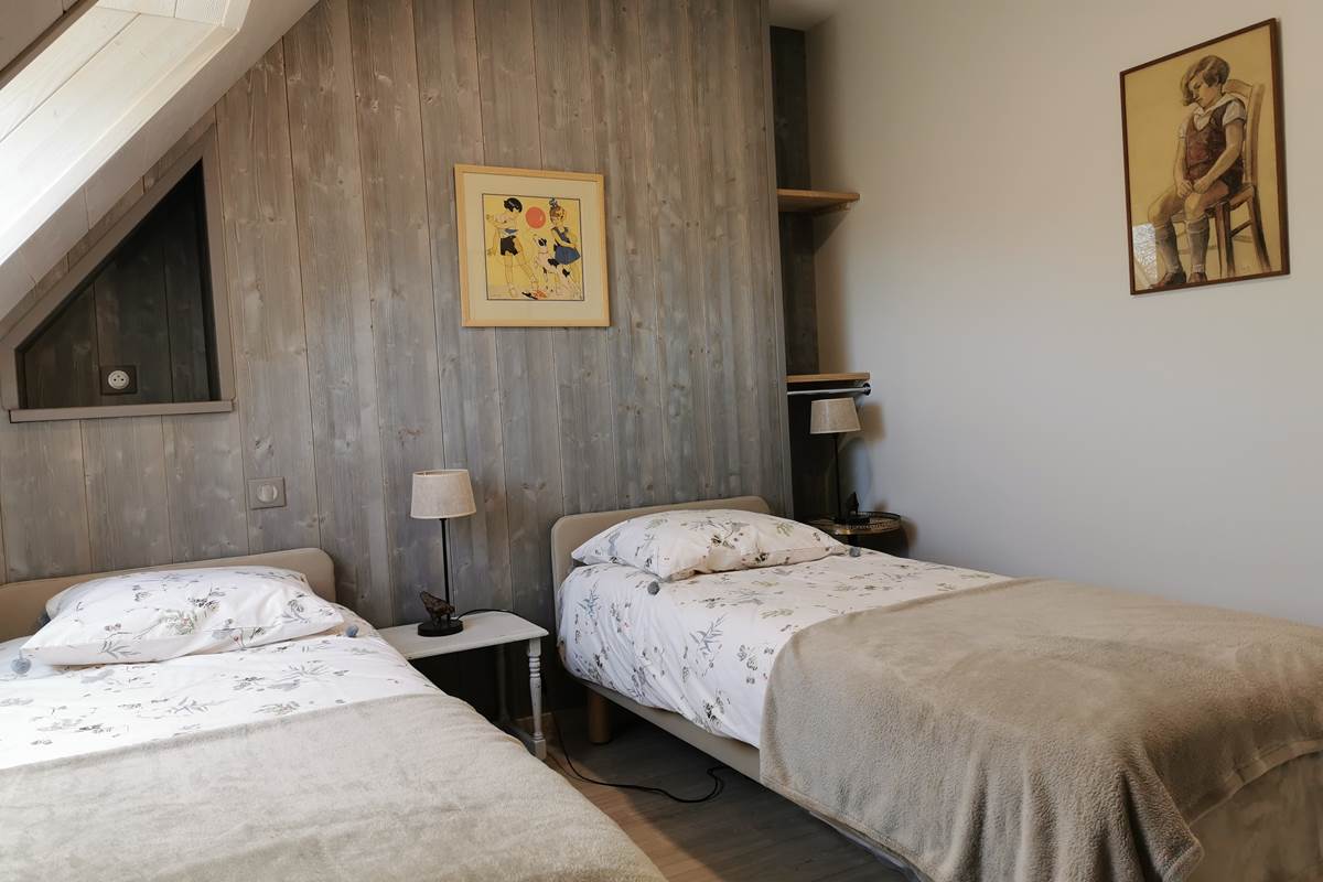 L'Atelier la petite chambre à deux lits