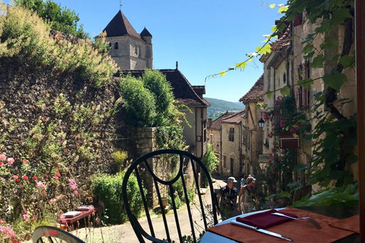 En terrasse à St Cirq Lapopie