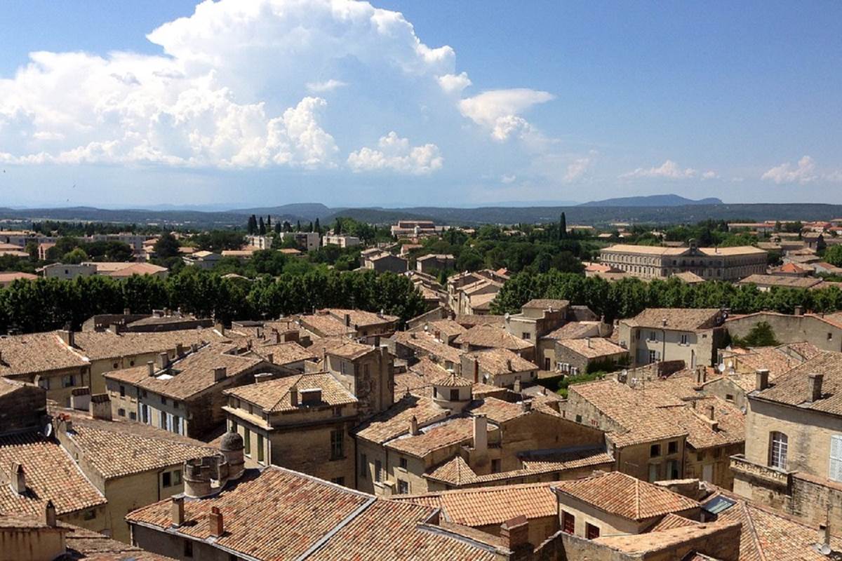 uzes-801340_960_720
