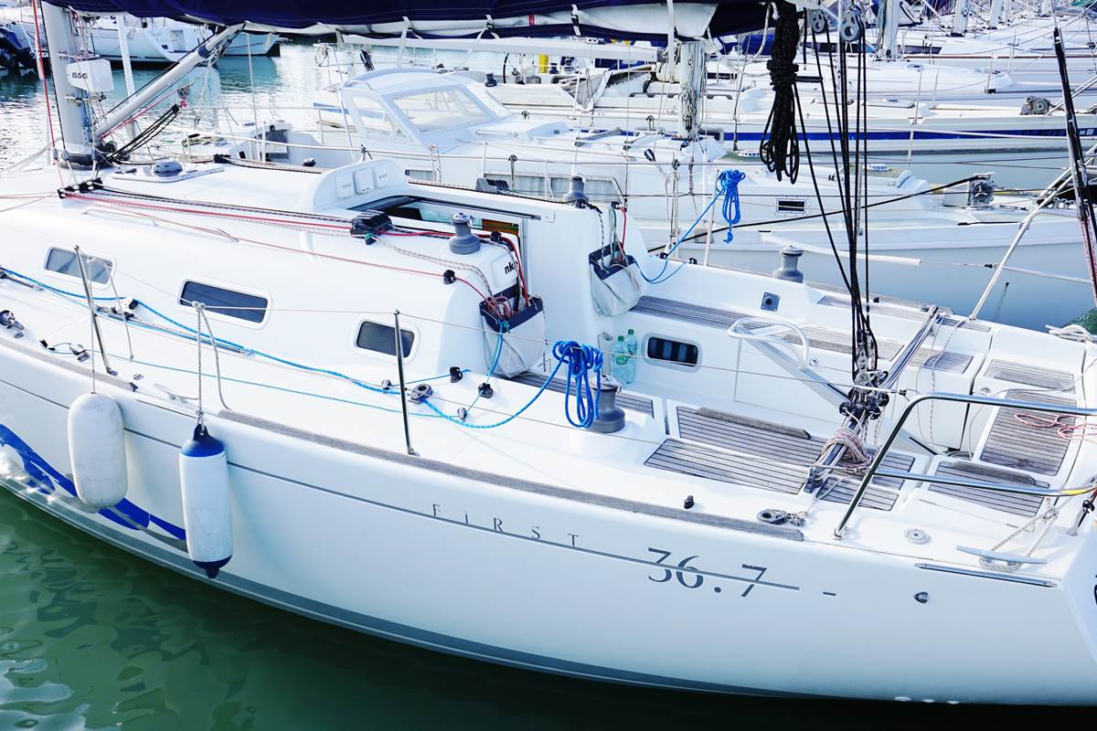 first 36.7 au port