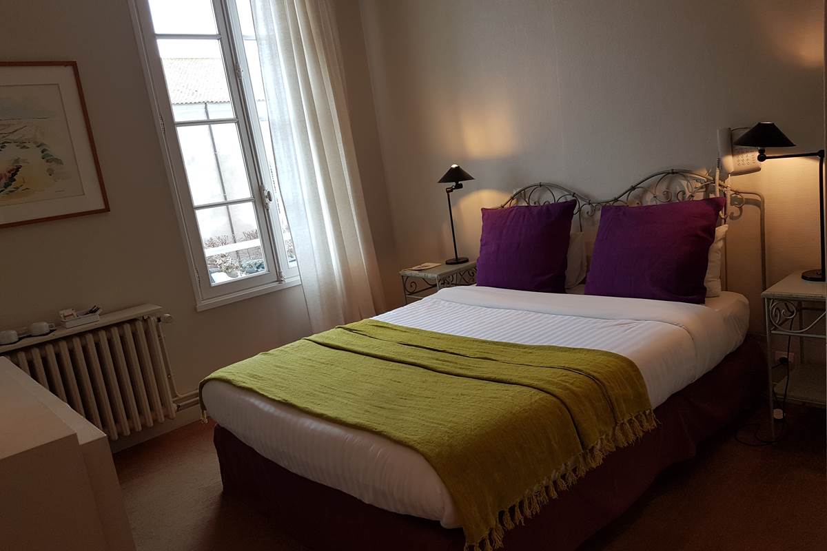 Chambre standard vue village