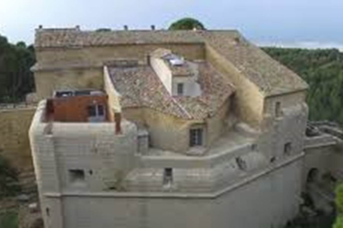 Château de Saumane