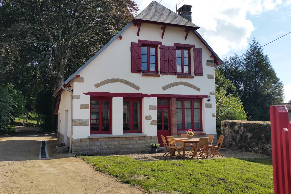 Charmilles de Porcelaine - gîte 4 personnes à Royère de Vassivière