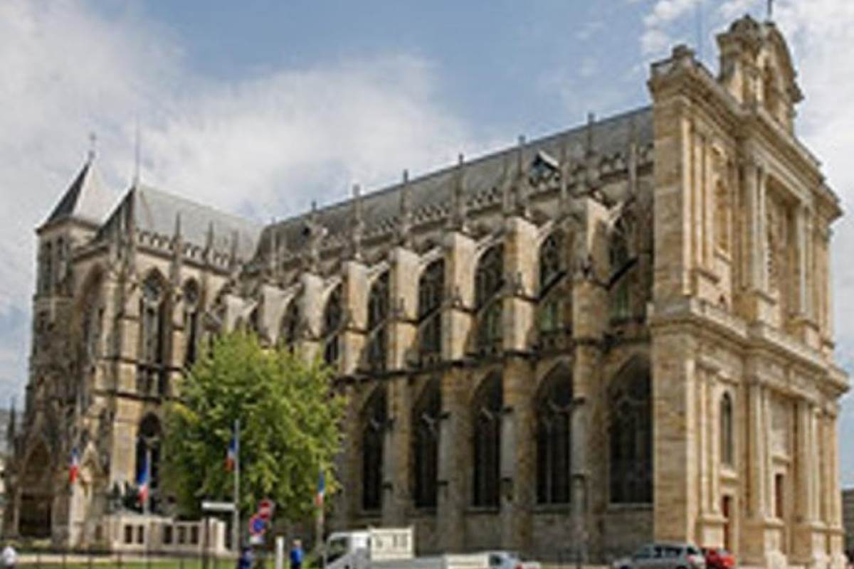Cathe-drale-Saint-Etienne