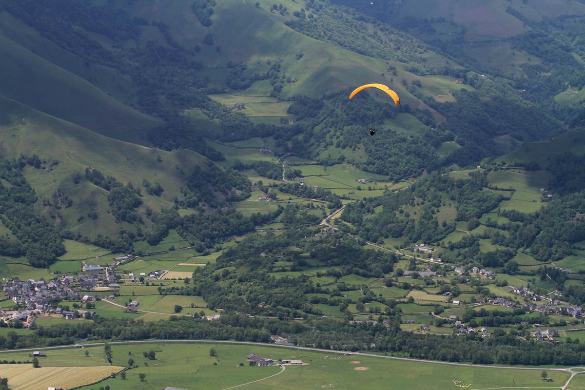 parapente en Vallée d'Aspe Accous Bedous