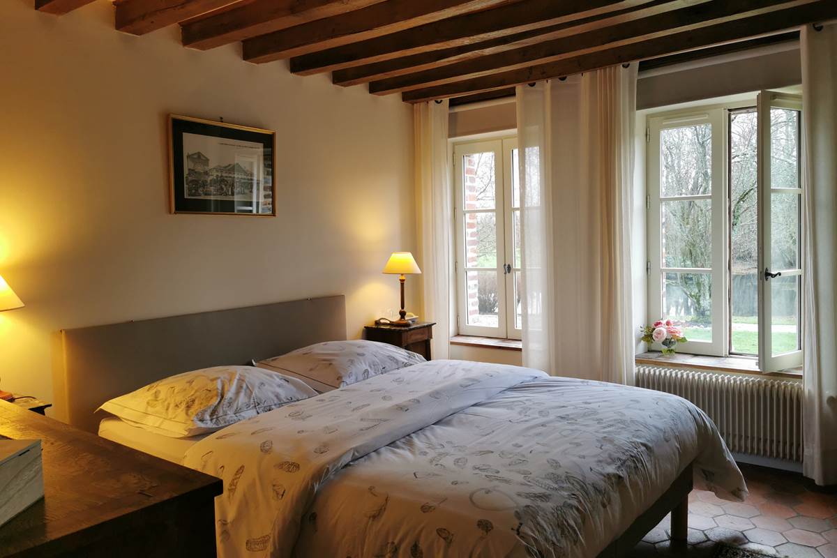 L'Annexe la chambre en rdc de la suite familiale