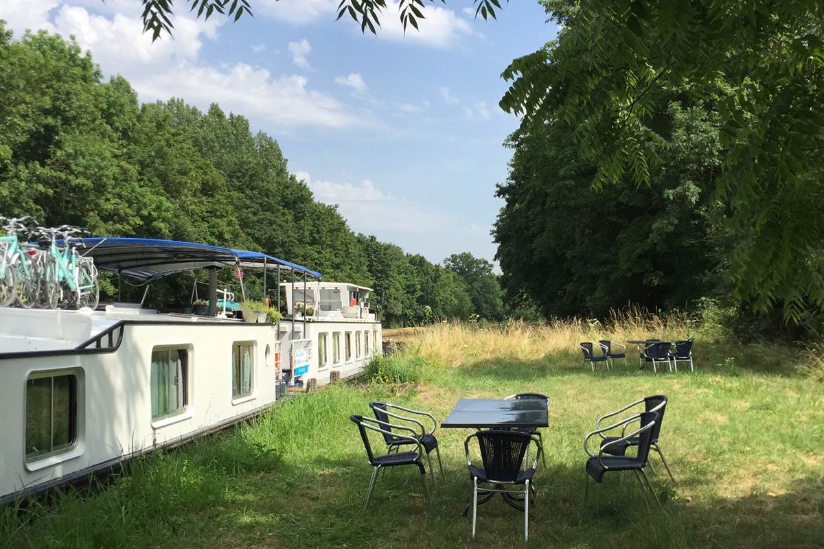 Escale péniche AM4 à Sancerre