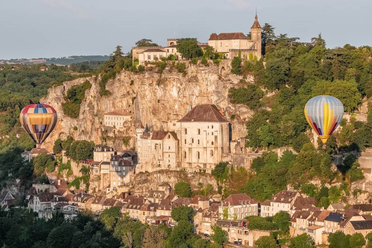 Décollage des Montgolfières Rocamadour