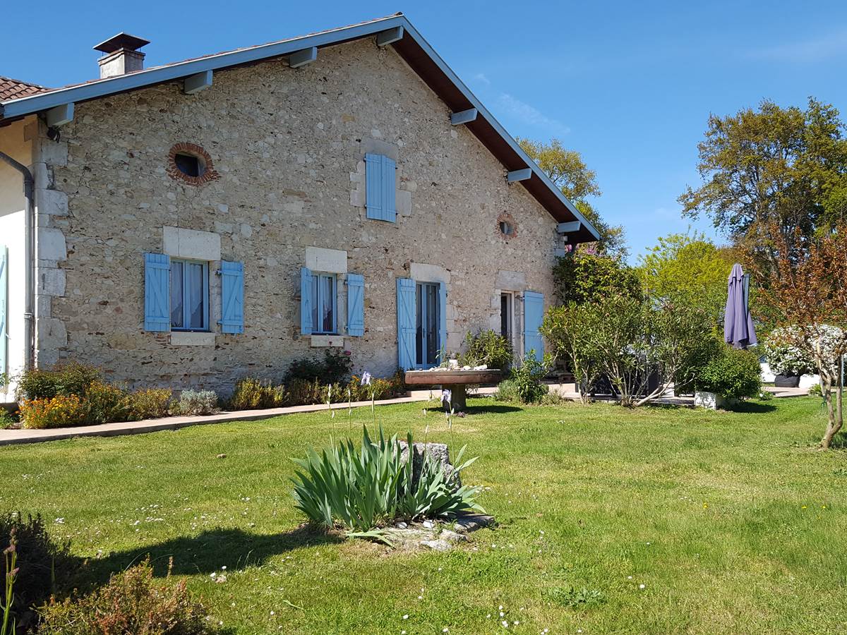 Chambres d'hôtes et Gîte Hias