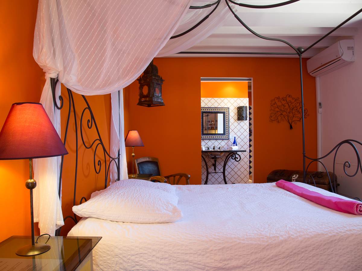 la chambre titouan a l étage de la dépendance