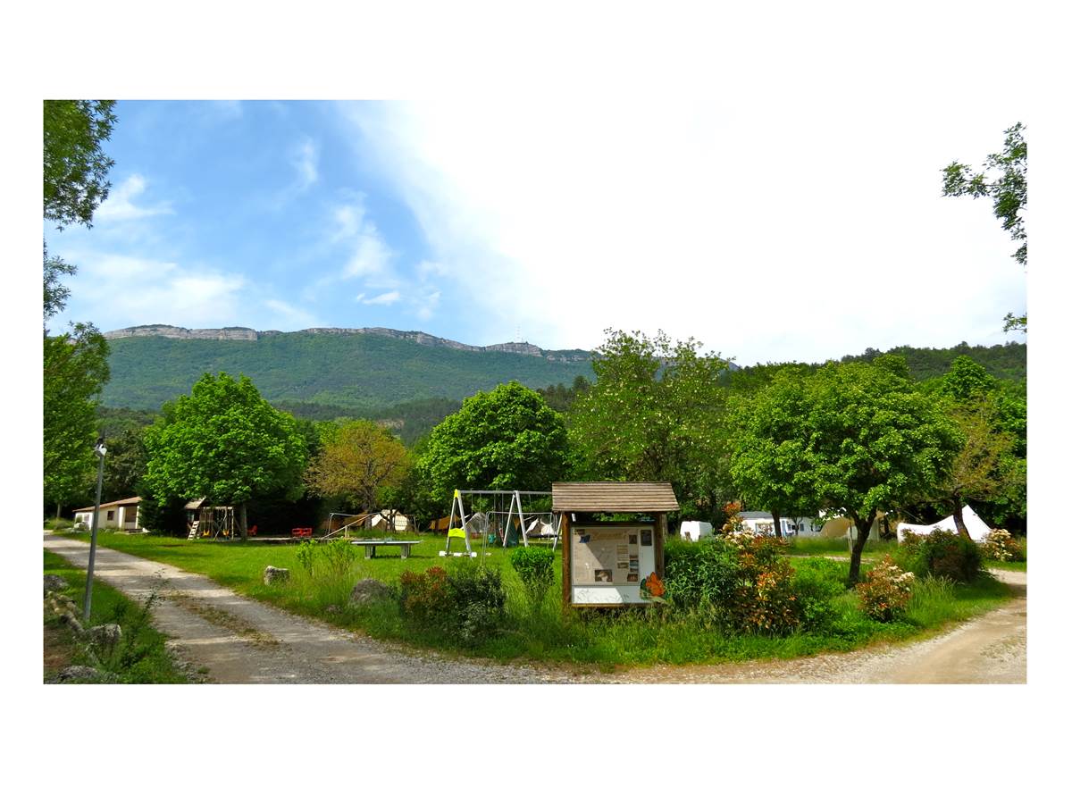 Camping les ecureuils de Recoubeau-Jansac