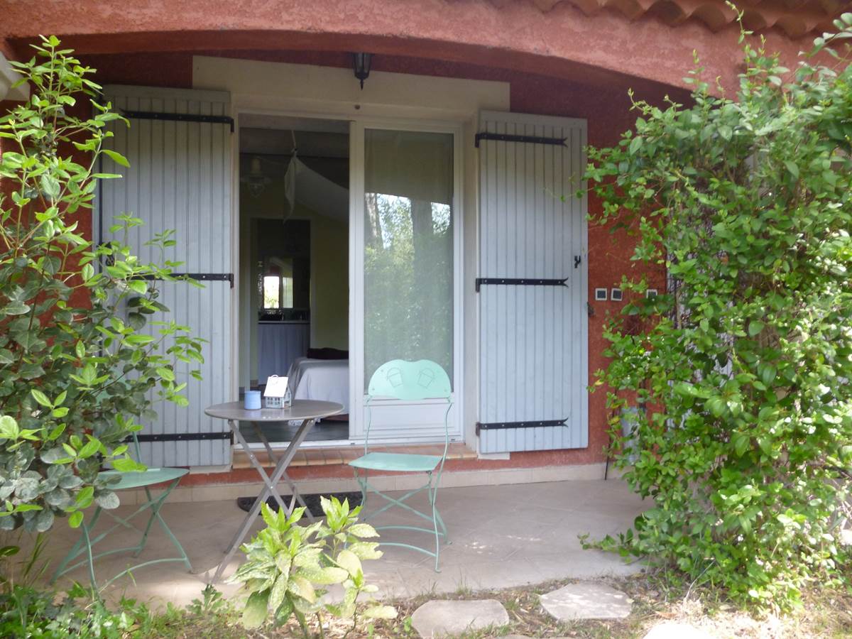 La terrasse de la chambre Anis