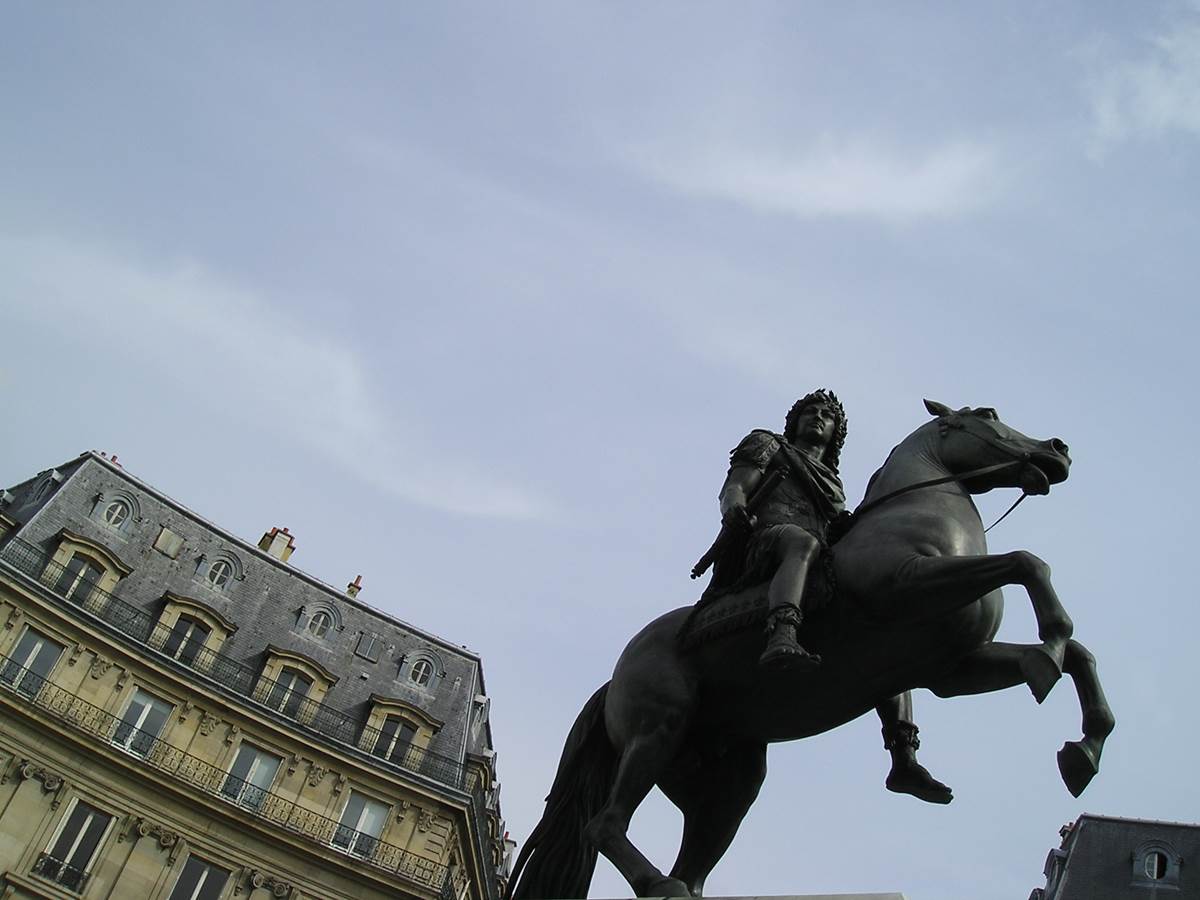 Place des Victoires - Louis XIV glorious on his horse