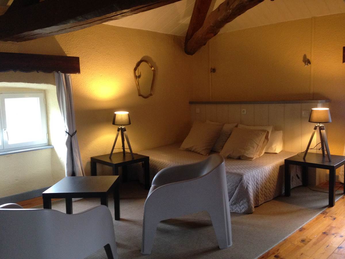 Chambre Ce´page, Lit Double