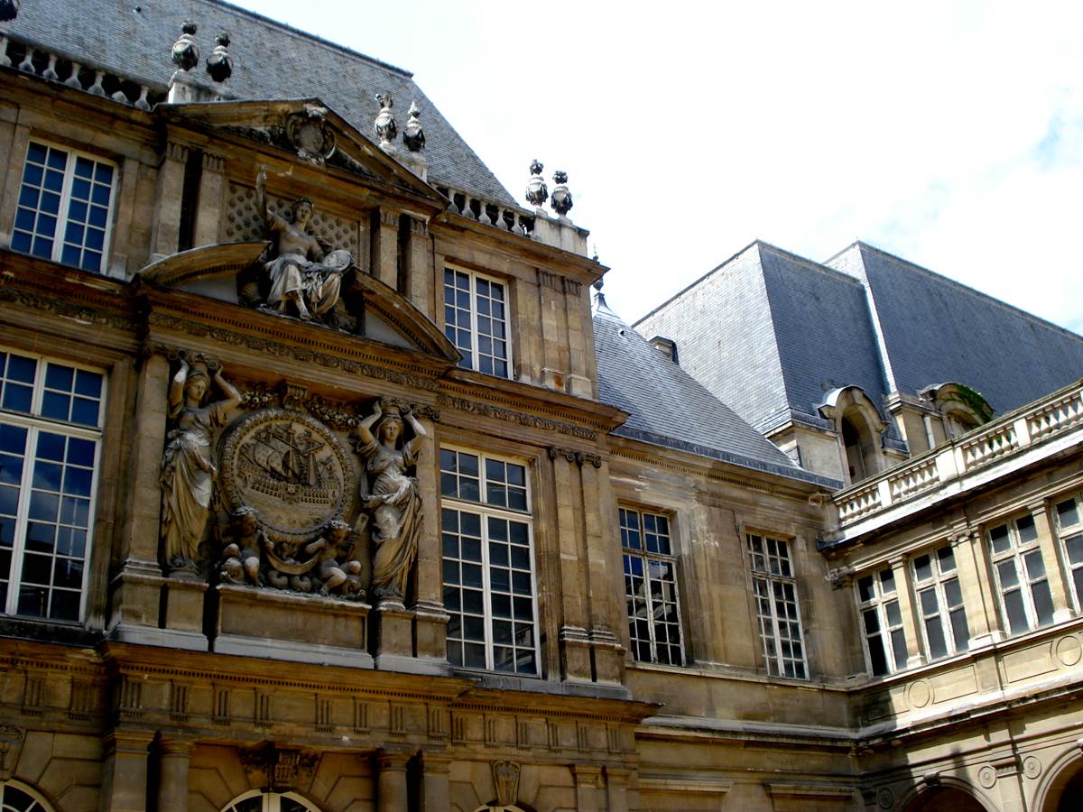 Musée carnaval et musée de l'Histoire de la ville de Paris