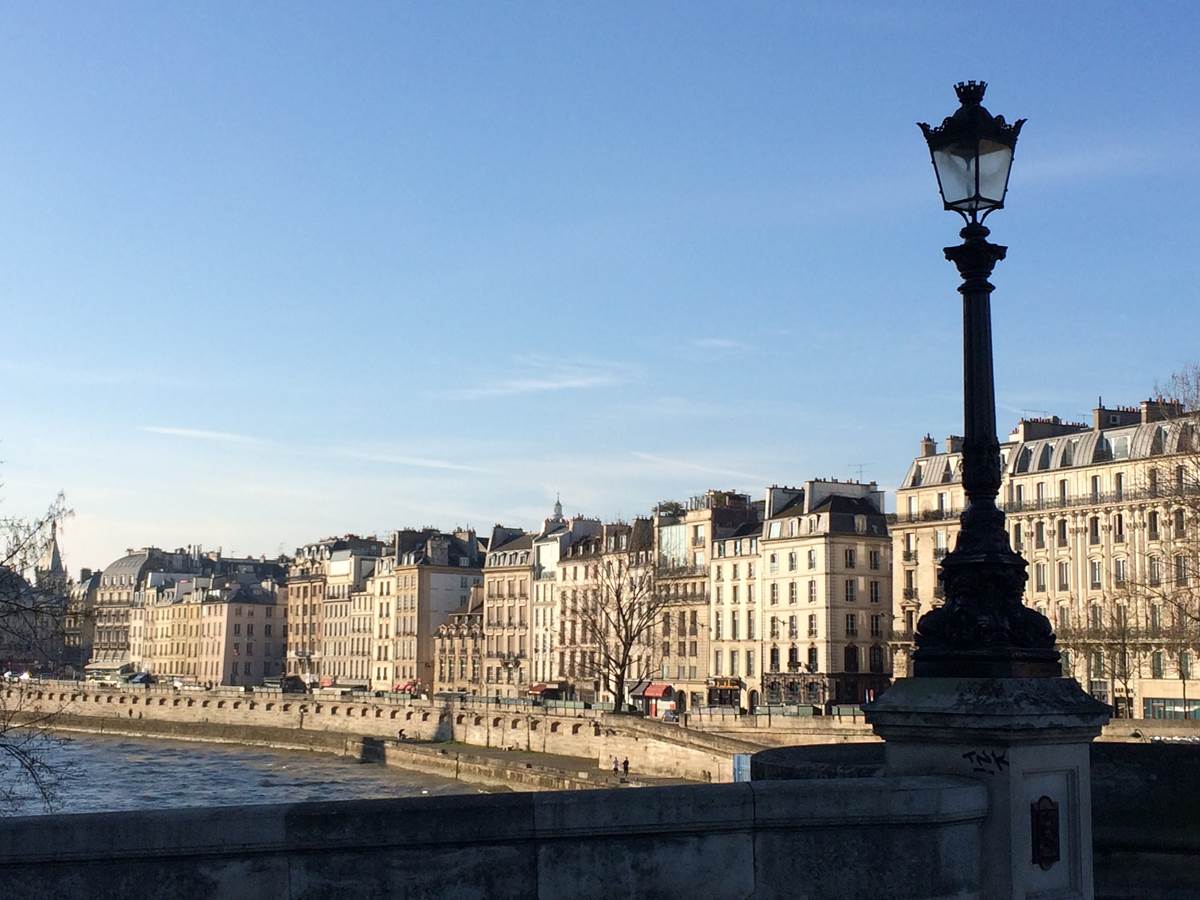 Centre Paris Riverside of La Seine