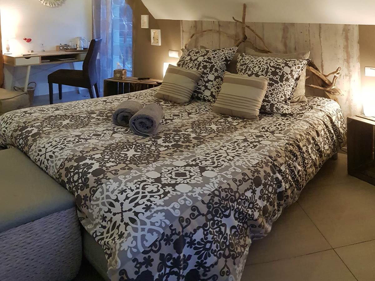 Chambre double la villa esterel village-neuf airport basel