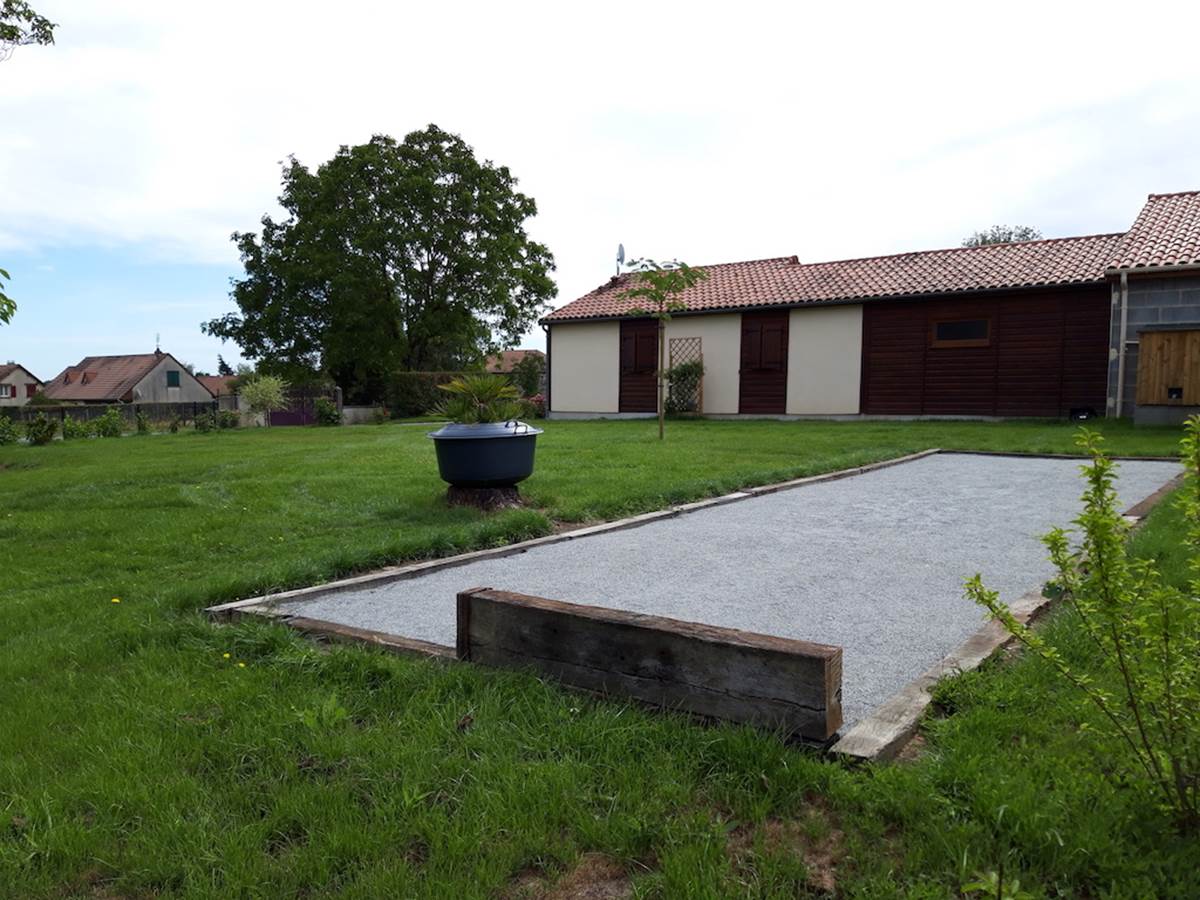 Gîte les rosiers Arnac-la-Poste