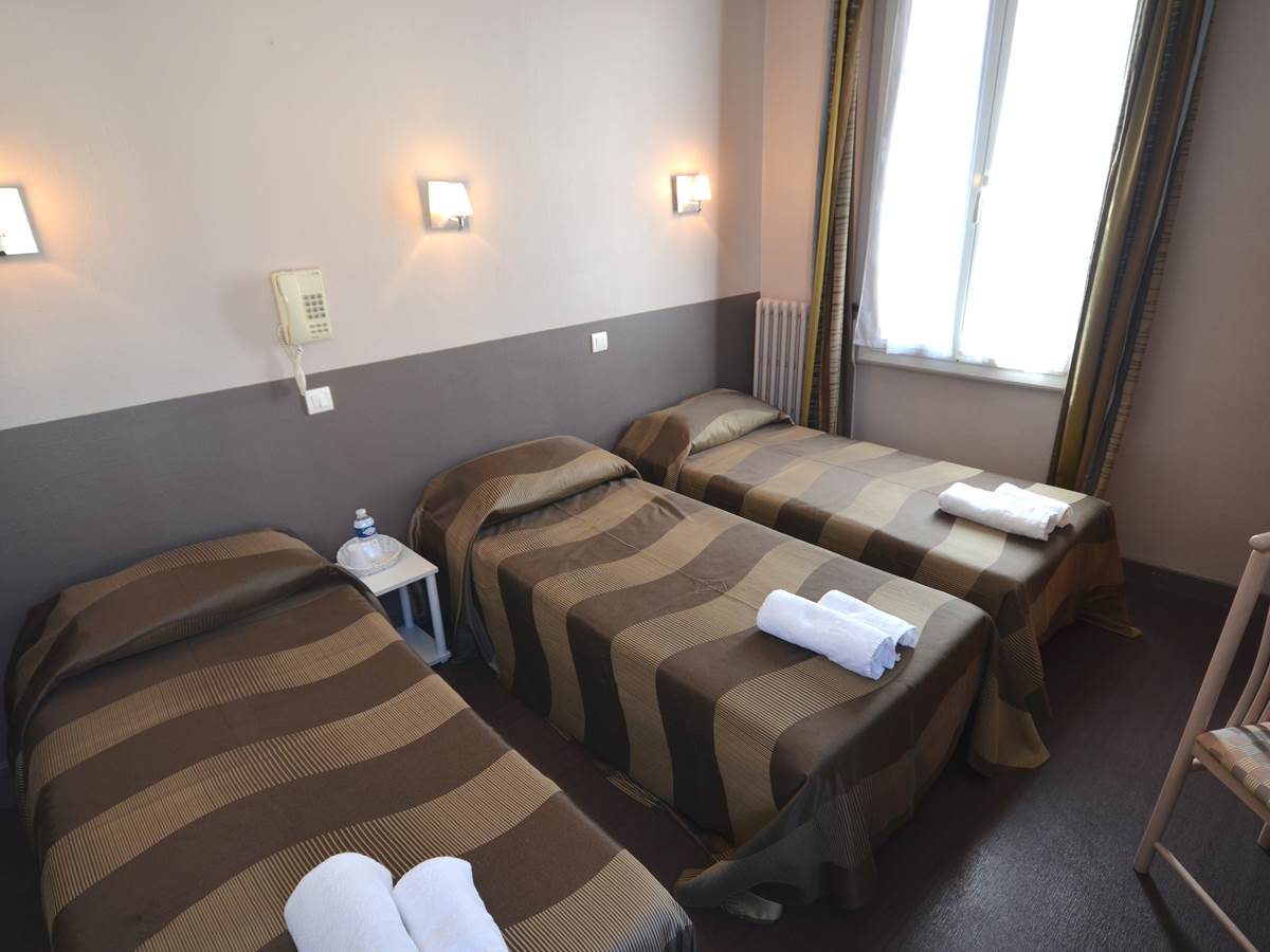 La_Regence_Lourdes_Chambre_Trple