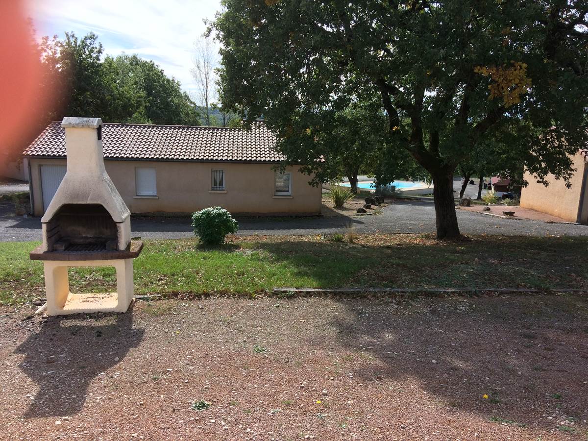 VUE DE LA TERRASSE