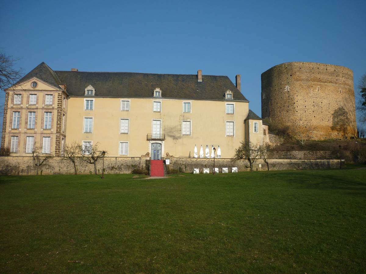 chateau facade 