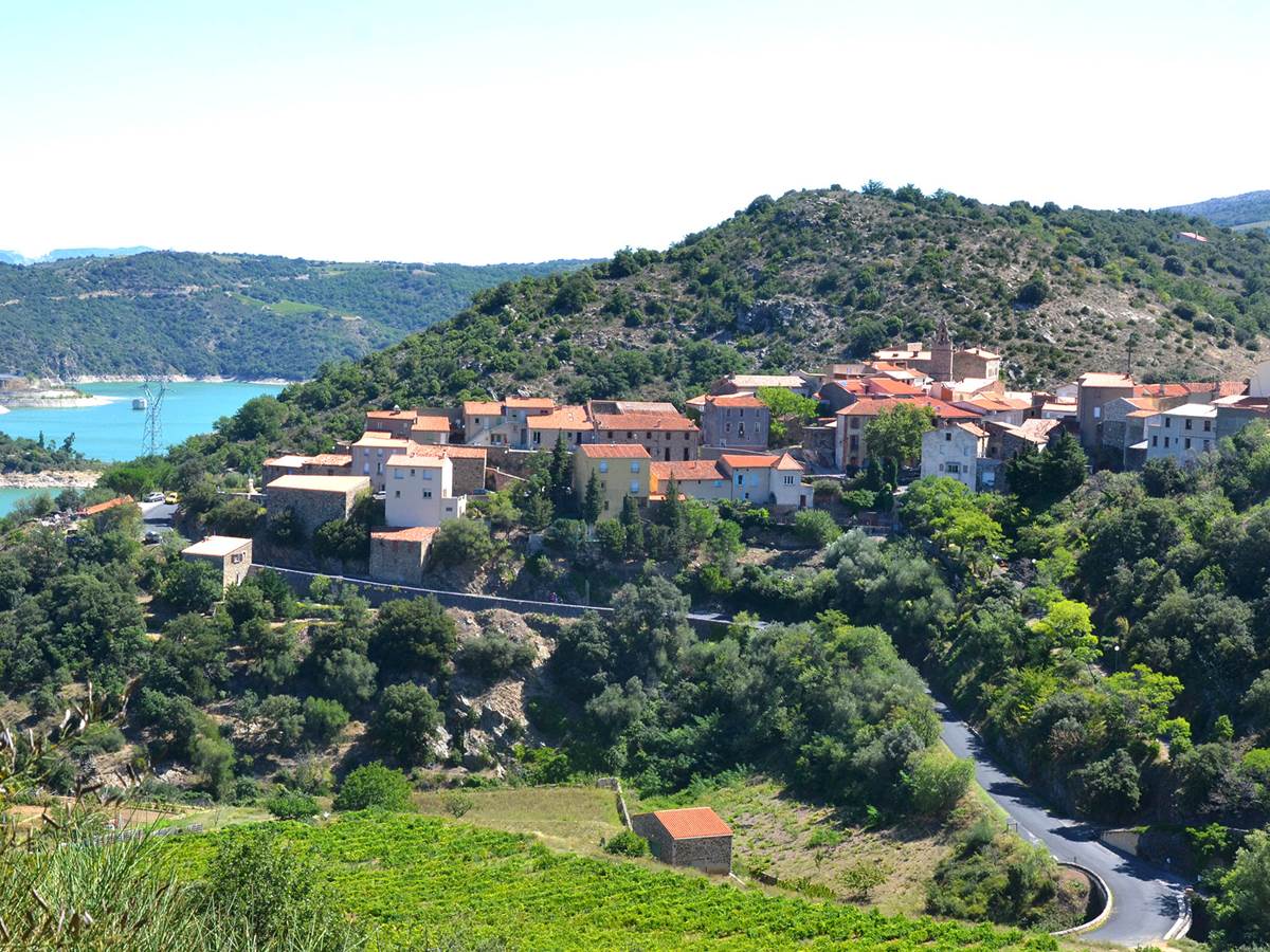 Caramany depuis Pemenard