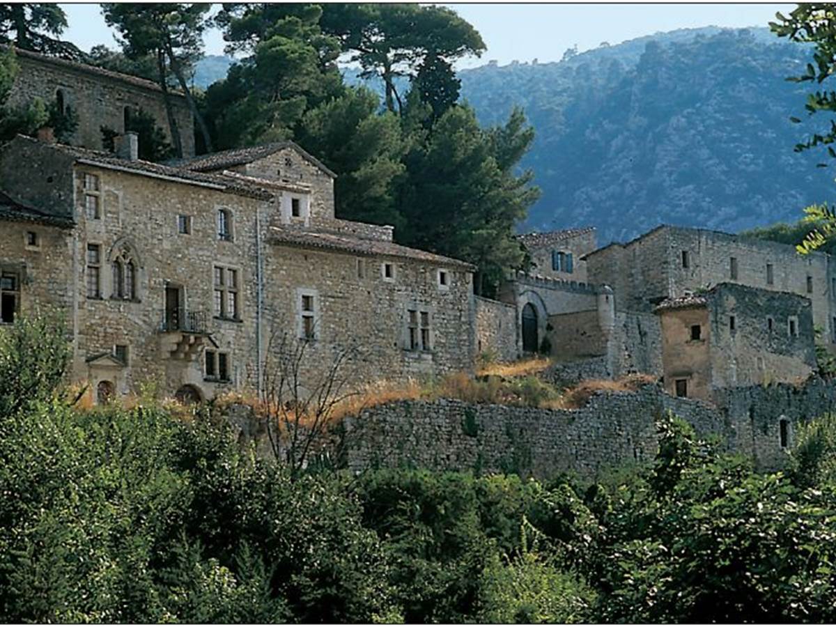 OPPÈDE-LE-VIEUX
