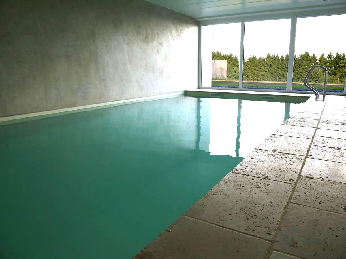Aux chants d'oiseaux PISCINE