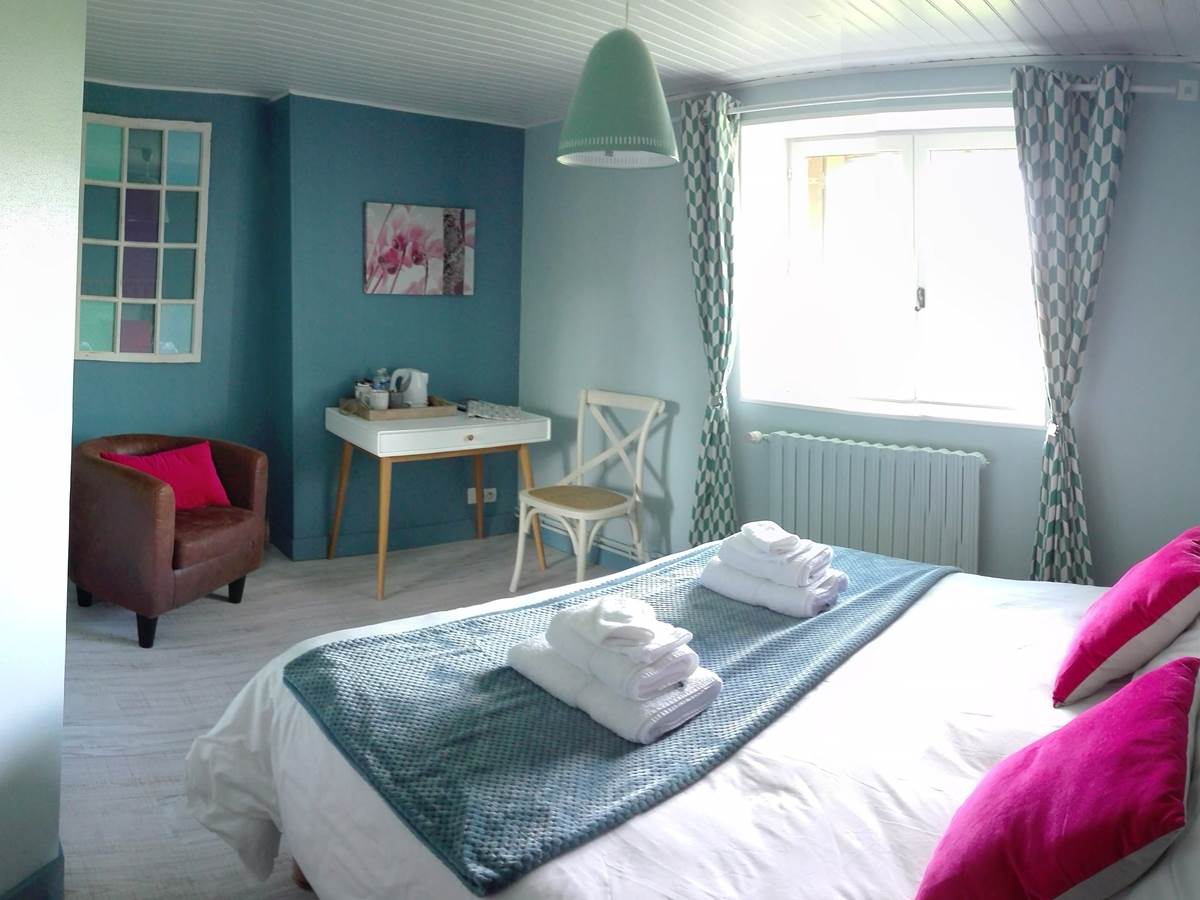 la vieille maison de pensol - chambre Bandiat