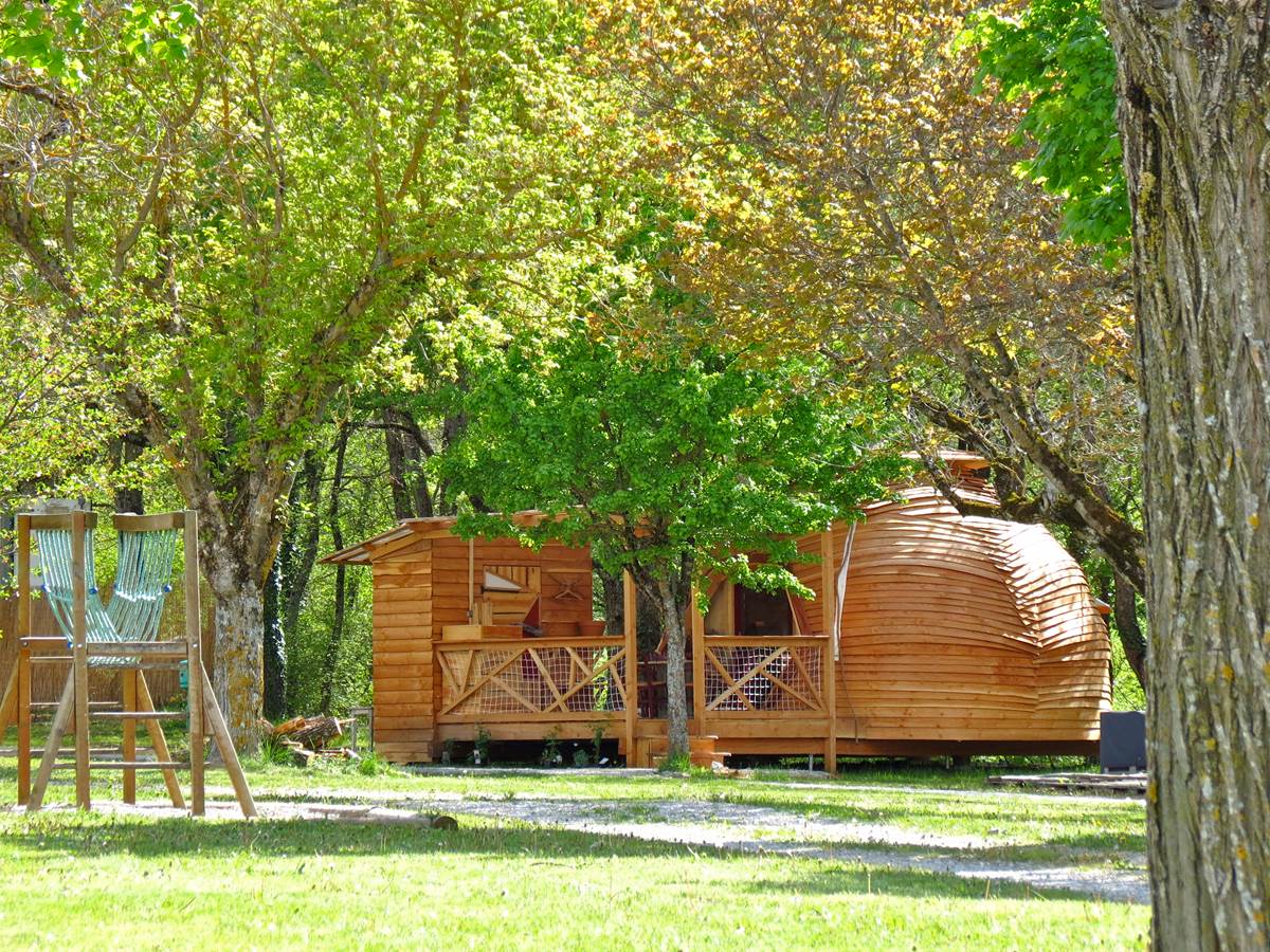 dôme géodesique camping des ecureuils
