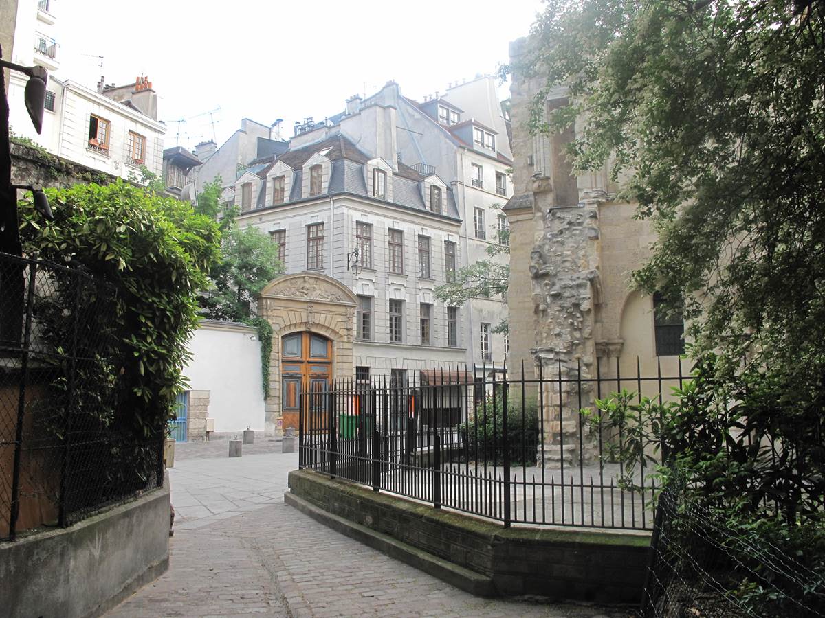 Rue Saint-Julien le Pauvre - Quartier Saint-Michel
