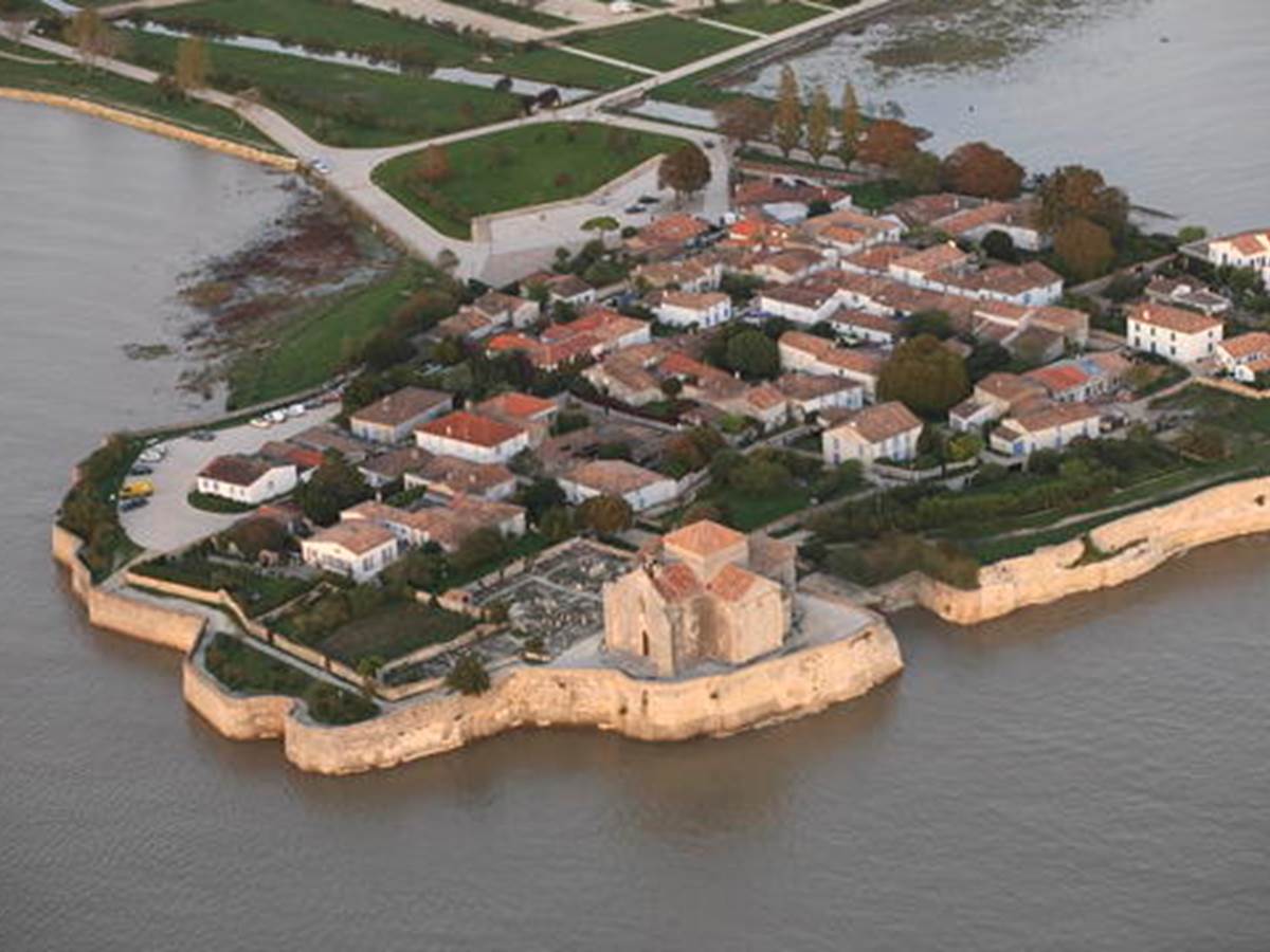 Talmont-sur-Gironde, la presqu'île de tous les âges : petit guide ...