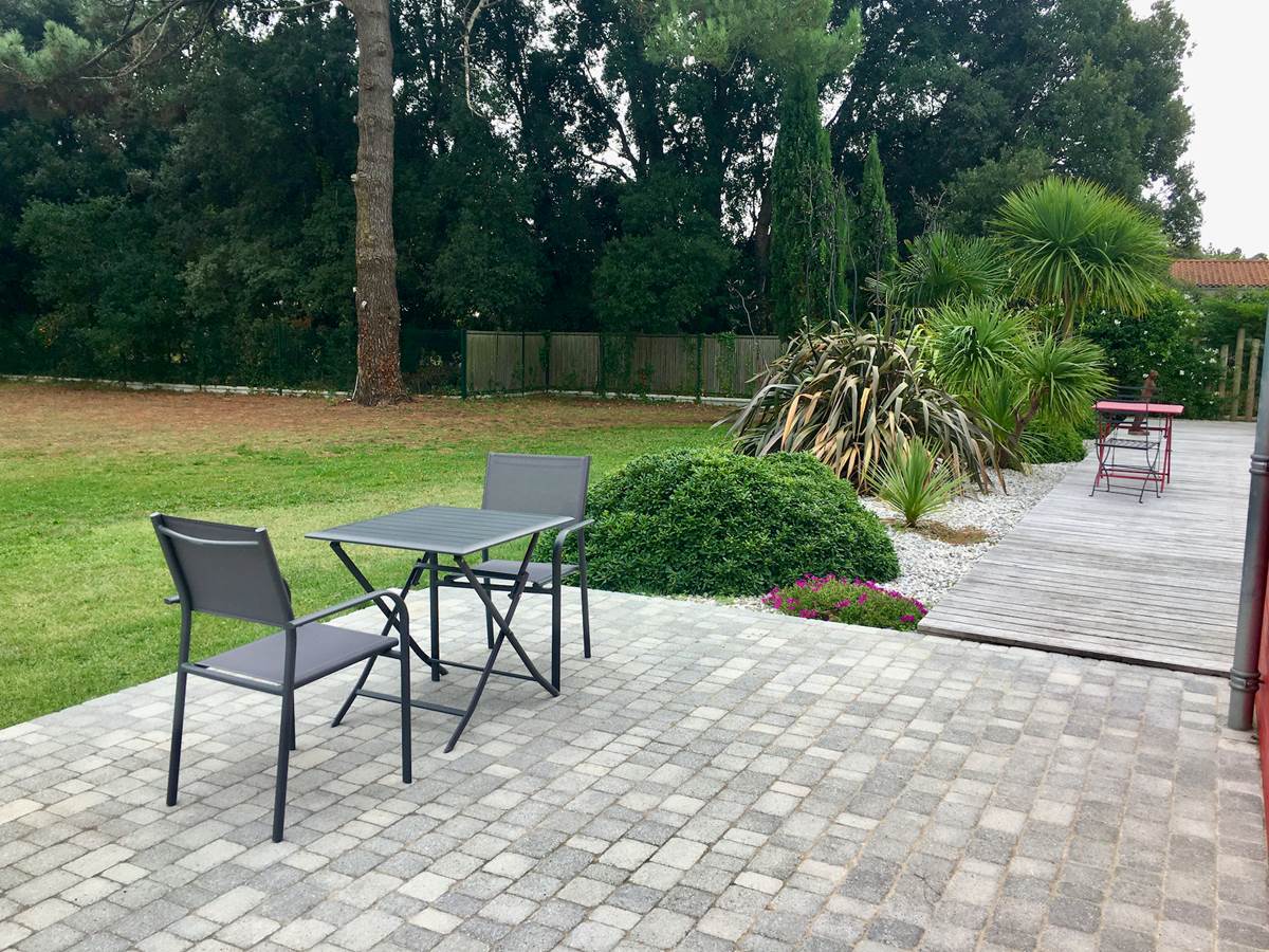Accès indépendant par la terrasse extérieure
