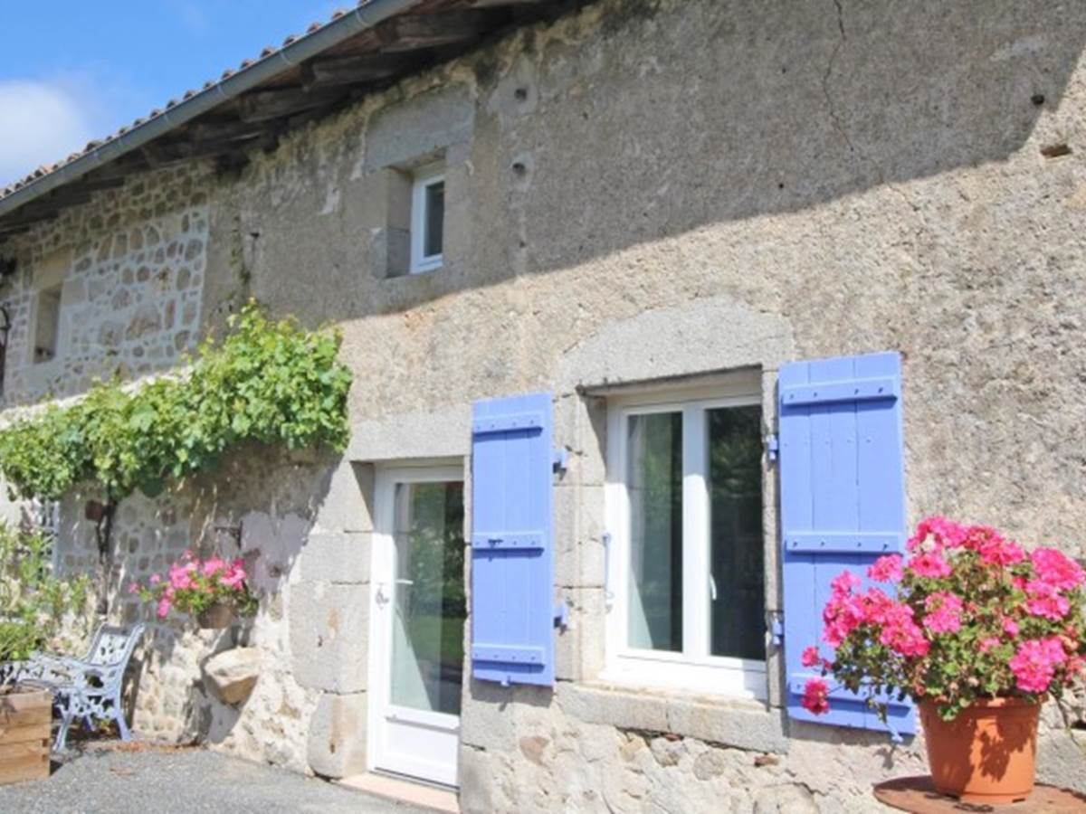 Lo Maïsou - Le gîte de la Vieille Maison de Pensol