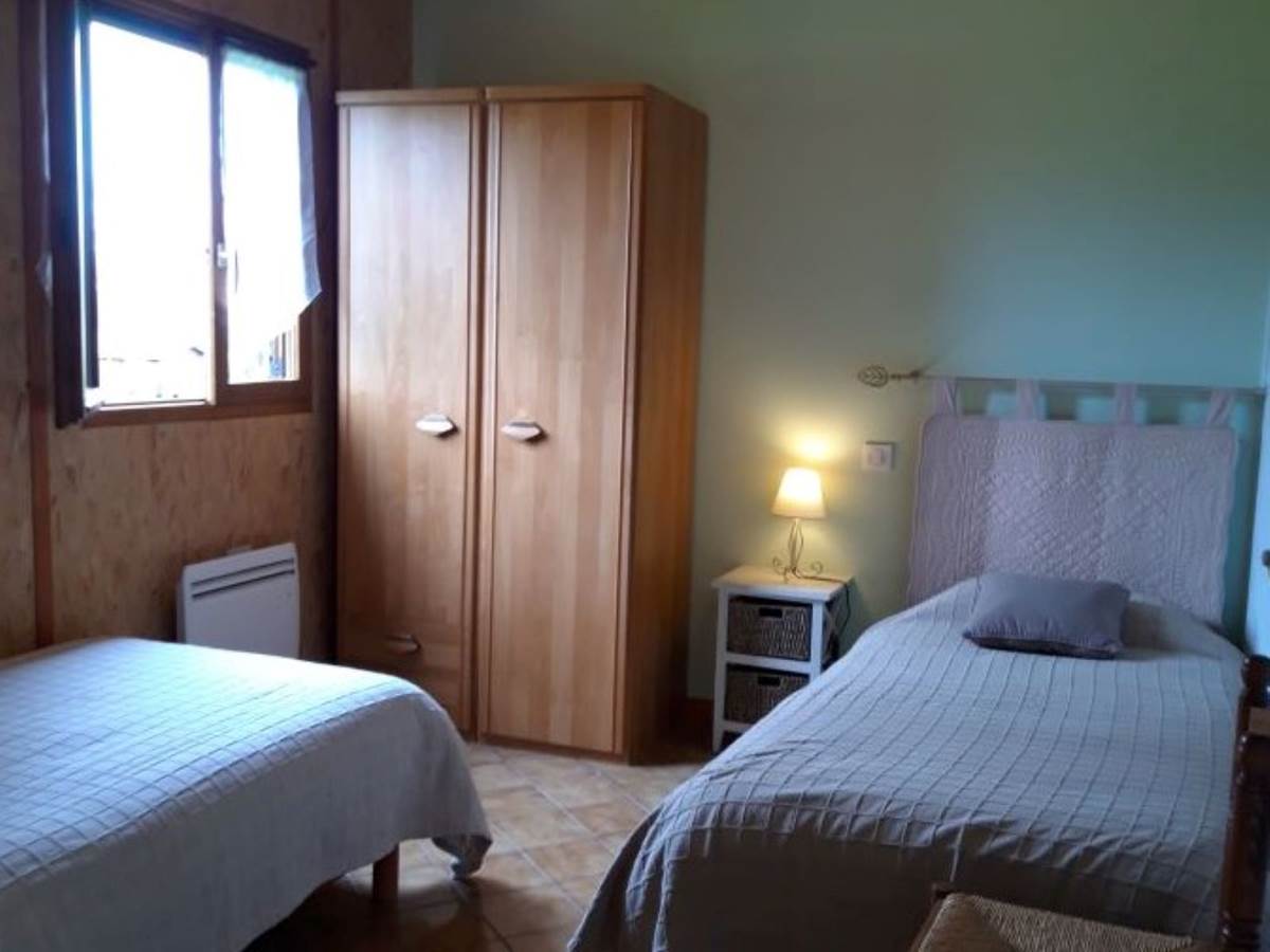 chambre 2 lits 1 personne -2