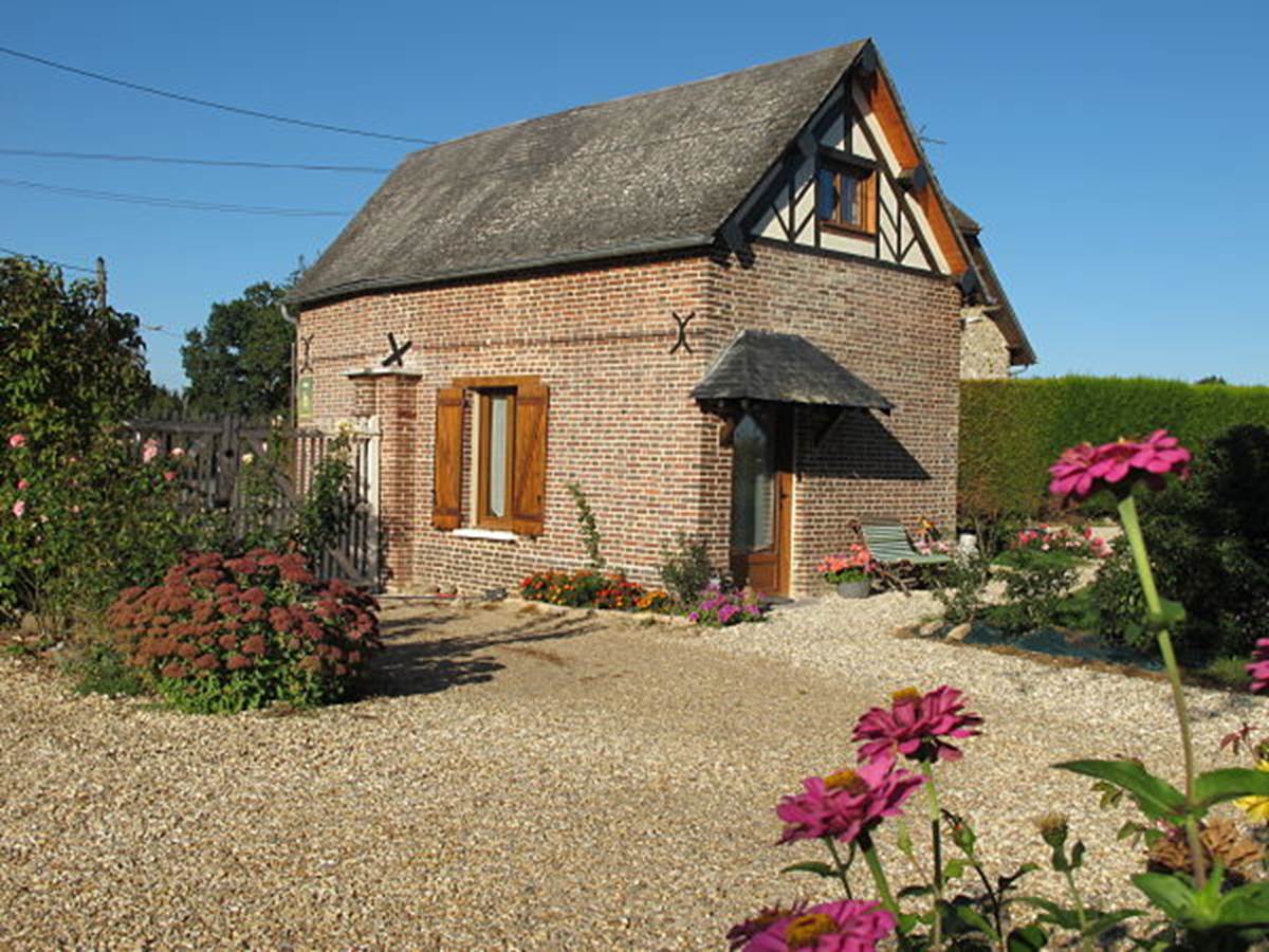 Maisonnette Aux3nidsfleuris
