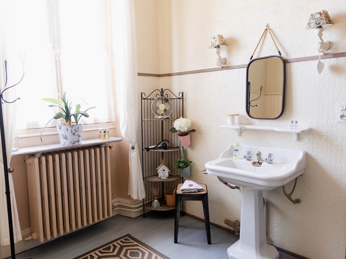 B&B La Poterne - Chambre d'hôtes Fruitée à Epernay