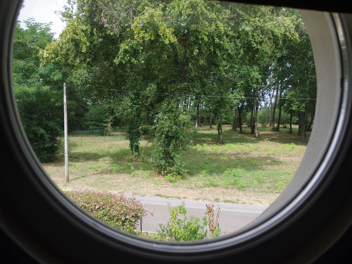 Vue de la chambre située à l'étage