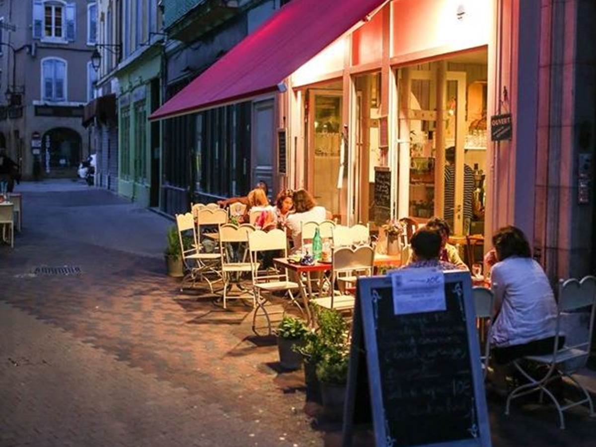 Le lièvre et l'escargot