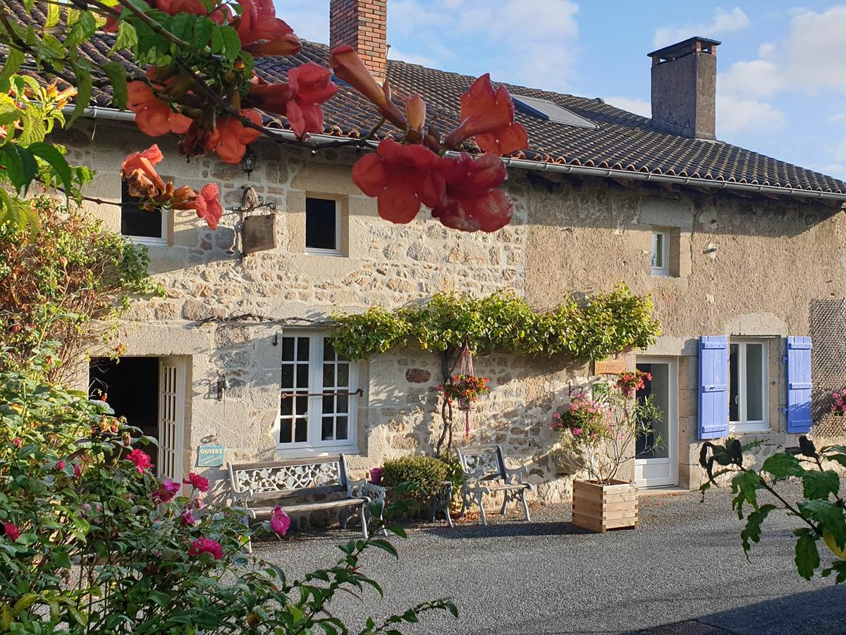 La Vieille Maison de Pensol - Chambres d'hôtes et Gîte - Limousin