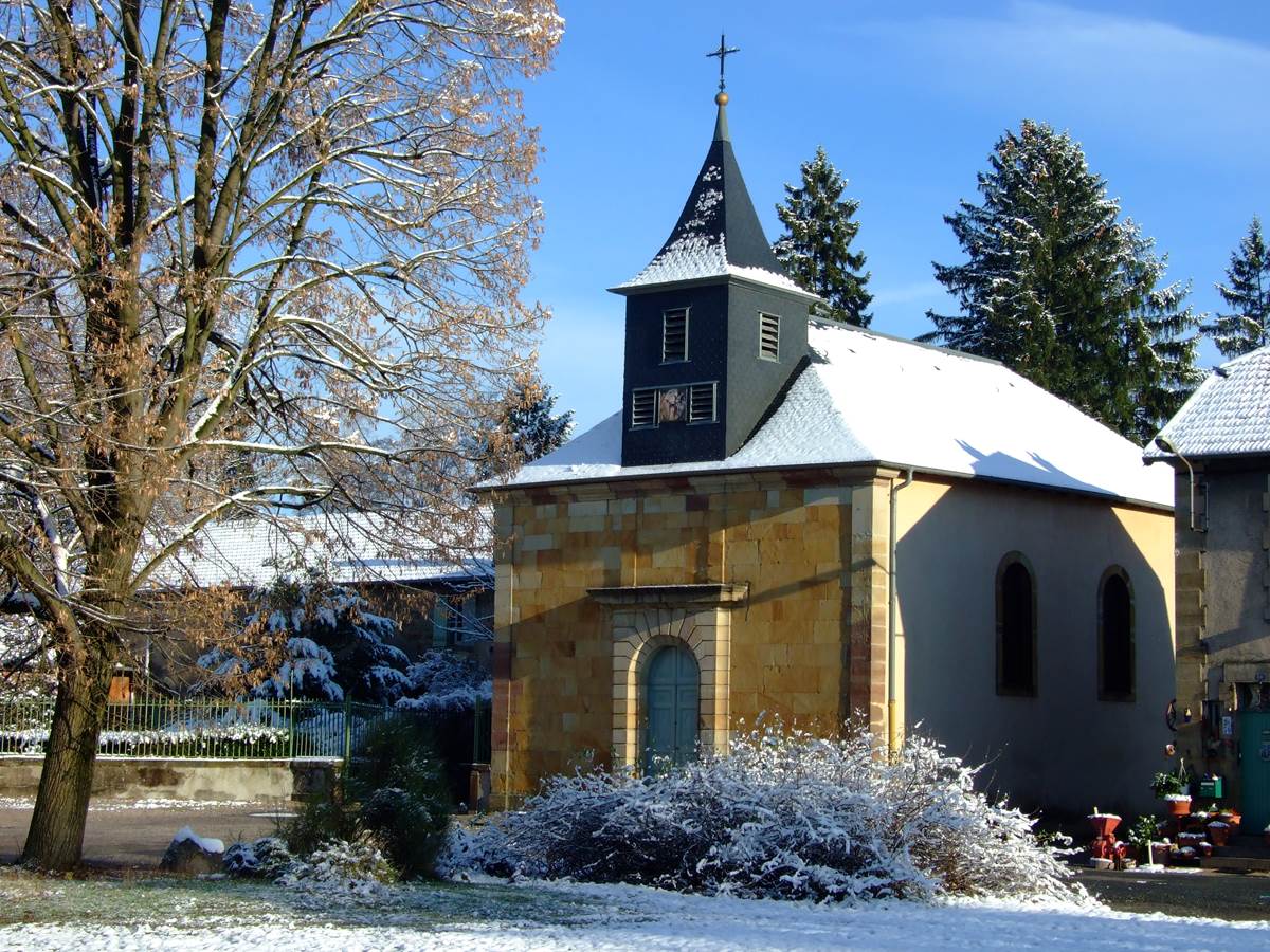 Cour des cristalleries chapelle hiver