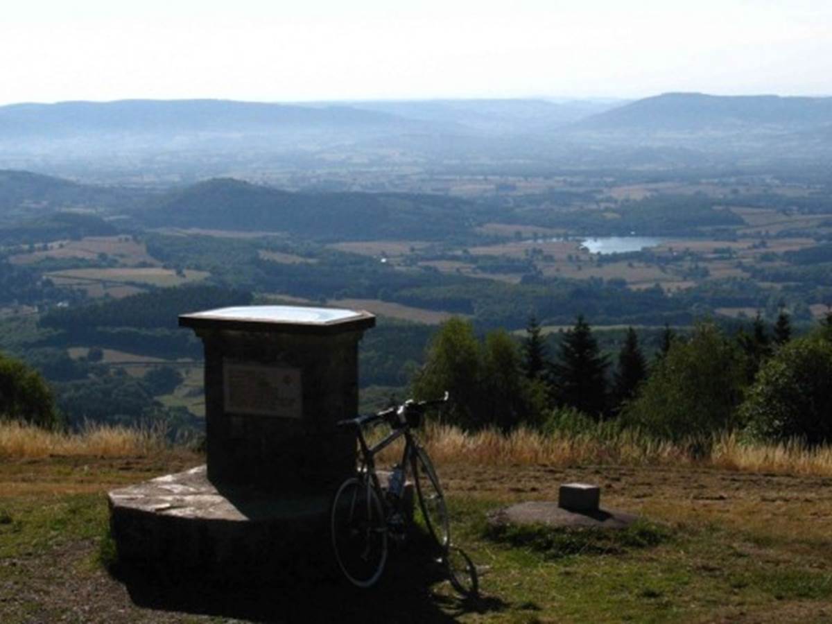 APPELLATIONS CONTROLEES - COLS ET MONTÉES CYCLISTES EN BOURGOGNE ...