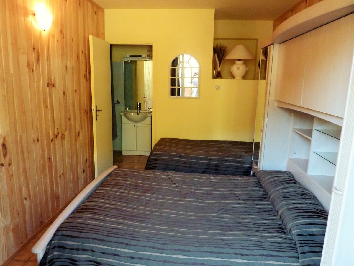 CHAMBRE 3